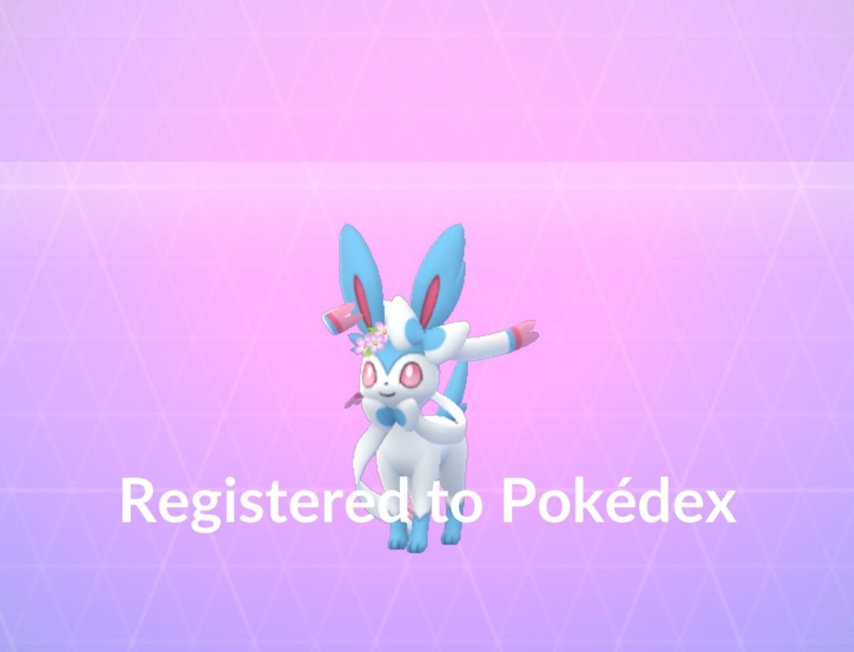 Evolving Eevee Into Sylveon Now Requires Fewer Hearts Than Usual During Pokemon Go Community Day Pokemon Blog
